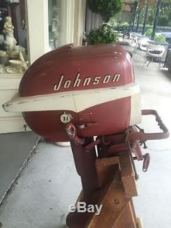 1956 Johnson 7 1/2 hp Vintage Outboard Boat Motor AD-10M