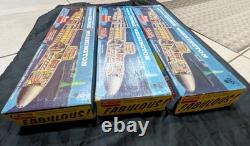 3 Vintage Renwal Polaris George Washington Nuclear Submarine Model Kit Lot Parts