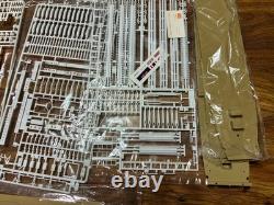 Academy Minicraft Model Kits RMS Titanic Boat Ship 1/350th #1405 Open Box Sealed