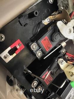 As-IsVintage Traxxas Nitro Vee Boat Engine For Parts Or Repair