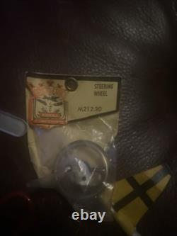 Chris Craft Cruiser Yacht Model Kit 14 Sterling, Vintage Built-In Parts