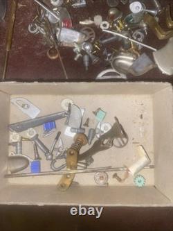 Chris Craft Cruiser Yacht Model Kit 14 Sterling, Vintage Built-In Parts