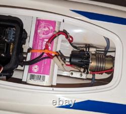 Estate find vintage LARGE RC racing boat