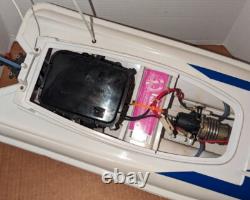 Estate find vintage LARGE RC racing boat