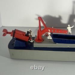 HG TOYS THE SEA SHARKS MISSILE FLEET BOATS MISSING PARTS SHIPS Vintage
