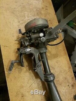 Johnson outboard 2r76s vintage antique boat motor 2 hp NON-RUNNING parts display