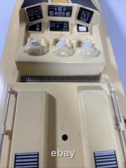 Kyosho Jet Stream 800 RC Boat Vintage with Box Manual Parts Untested