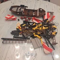 LEGO 6285 Black Seas Barracuda Ship Hull Sails Parts Lot Vintage Pirate