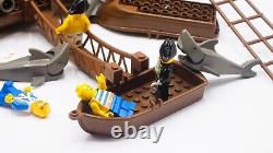 LEGO Vintage Pirate Ship Set Bundle