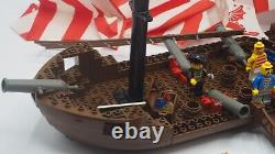 LEGO Vintage Pirate Ship Set Bundle