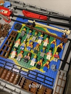 Lego Bulk Pirate Minifigure Lot Boat Parts Weapons Accessories Vintage 6270 6285