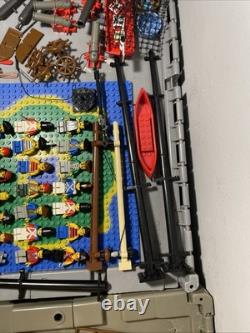 Lego Bulk Pirate Minifigure Lot Boat Parts Weapons Accessories Vintage 6270 6285