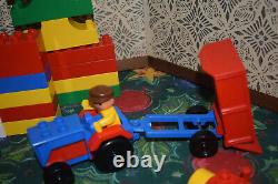 Lego DUPLO 80s Tractor 2629 Zoo Keeper 4962 VTG Square Figures Animals BLOCKS