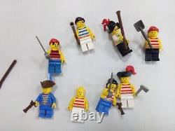 Lego Pirate LOT 11 Minifigures, weapons, 6274 parts, hull, and firing cannons