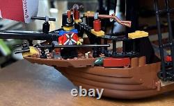 Lego Pirates II Brickbeard's Bounty 6243 Boat Ship Near Complete Missing Parts