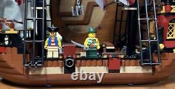 Lego Pirates II Brickbeard's Bounty 6243 Boat Ship Near Complete Missing Parts