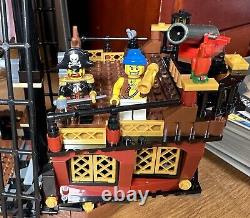 Lego Pirates II Brickbeard's Bounty 6243 Boat Ship Near Complete Missing Parts