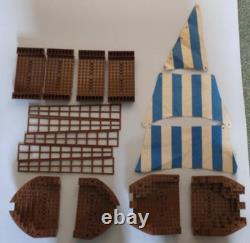 Lego Pirates Spare Parts 2559 2557 2541. Caribbean Clipper Sails. Vintage