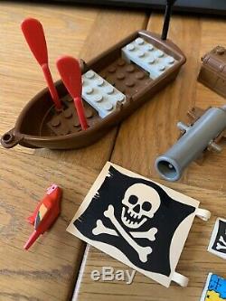 Lego Rare Vintage Pirate ImperialFlags Boat Spare Parts Pirate Ship Spares