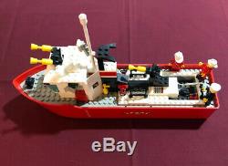 Lego Vintage 4020, Fire Fighter Boat Missing some parts withinstructions 1987