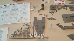 Lindberg 1/72 Scale Air Force Model Kit Ship Boat Vtg Plastic Partial FOR PARTS