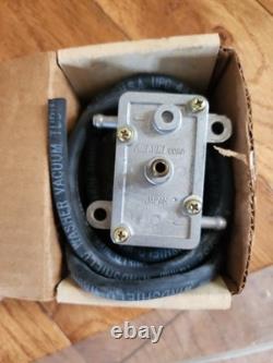 Lot Of 27 Vintage R/c Marine Boat Parts Mikuni Kysho Du-bro Octura Prather