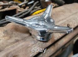 MOON Aluminum SPINNER CAP w Threaded BUNG Hot Rod MOONeyes Gas Tank vtg style