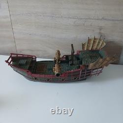 Mega Bloks Pirates of the Caribbean Empress 1065 Ship Spares Parts Hull Figures