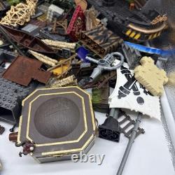 Mega Bloks Pyrates Lot Pirates Of The Caribbean Ship Parts Pieces Bulk 4+ Lbs
