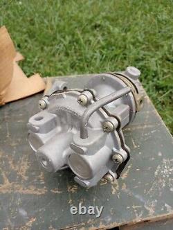 NOS Carter M2279S Mechanical Fuel Pump 1954 Ford Mercury F100 Power King V8 239