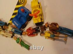 N VINTAGE FISHER PRICE ADVENTURE PEOPLE Parts lot figures 99 race Car Boats+