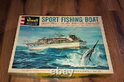 Parts Vtg 1960 Revell Sport Fishing Boat Deep Sea Luxury Cruiser H-387149