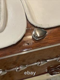 RIVA AQUARAMA ITALIAN SPEEDBOAT 26 With METAL STAND FOR PARTS OR REPAIR LOOK