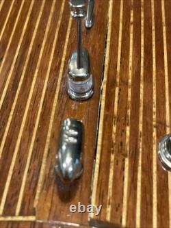 RIVA AQUARAMA ITALIAN SPEEDBOAT 26 With METAL STAND FOR PARTS OR REPAIR LOOK