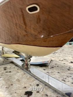 RIVA AQUARAMA ITALIAN SPEEDBOAT 26 With METAL STAND FOR PARTS OR REPAIR LOOK