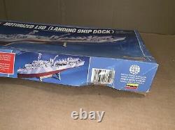 Rare Vintage Lindberg 1288 Scale Motorized Landing Ship Dock For Parts