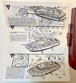 Revell 156 Flying Bridge Cruiser, Vintage Model Ship Kit 302-100, Complete