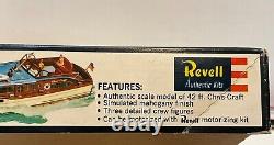 Revell 156 Flying Bridge Cruiser, Vintage Model Ship Kit 302-100, Complete