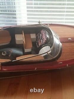 Riva Speed Boat Wooden Model 36 Italian Yacht For Parts or Repair
