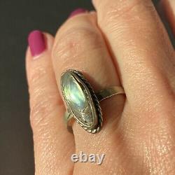 Sterling Silver Green Abalone Peaarl Old Pawn Vintage Navette Boat Ring Size 8.5