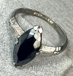 Sterling Silver Marquise-Cut Black Hematite Vintage Navette Boat Ring Size 7.25