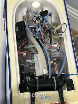 Traxxas Nitro Vee Boat Vintage NO REMOTE UNTESTED PARTS/REPAIR