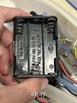 Traxxas Nitro Vee Boat Vintage NO REMOTE UNTESTED PARTS/REPAIR