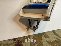Two Vintage Traxxas Villain IV Boats Untested For Parts Or Repair