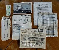 UNBUILT Revell vintage Cutty Sark H364-995 plastic model ship 1/96 opened PARTS