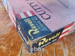 UNBUILT Revell vintage Cutty Sark H364-995 plastic model ship 1/96 opened PARTS