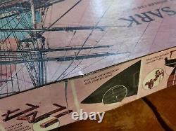 UNBUILT Revell vintage Cutty Sark H364-995 plastic model ship 1/96 opened PARTS