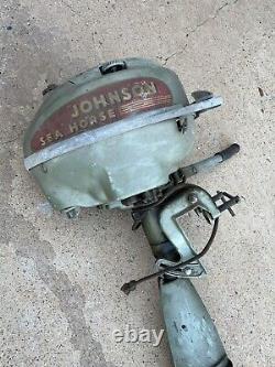 VINTAGE 1940's JOHNSON SEA HORSE TD20 OUTBOARD BOAT MOTOR FOR PARTS ONLY