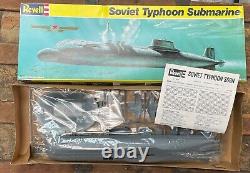 VINTAGE 1989 REVELL SOVIET TYPHOON SUBMARINE 1400 Kit SEALED PARTS