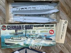 VINTAGE AIRFIX E BOAT or S BOAT MODEL KIT 172 SCALE COMPLETE & PARTS SEALED